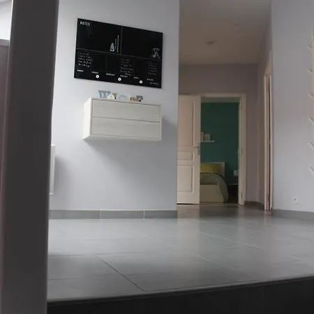 Holiday home Celeste Pour 6 Personnes *