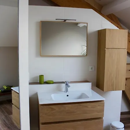Celeste Pour 6 Personnes Holiday home Mardeuil